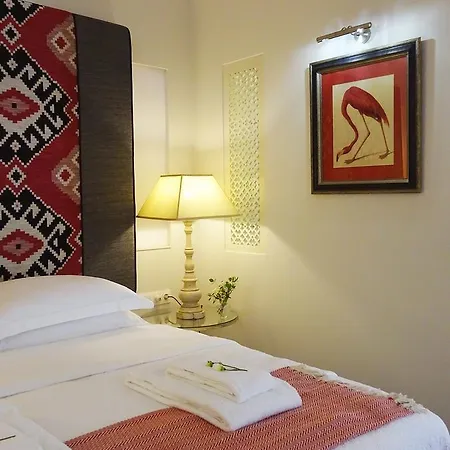 Artizan Liston Apartment *